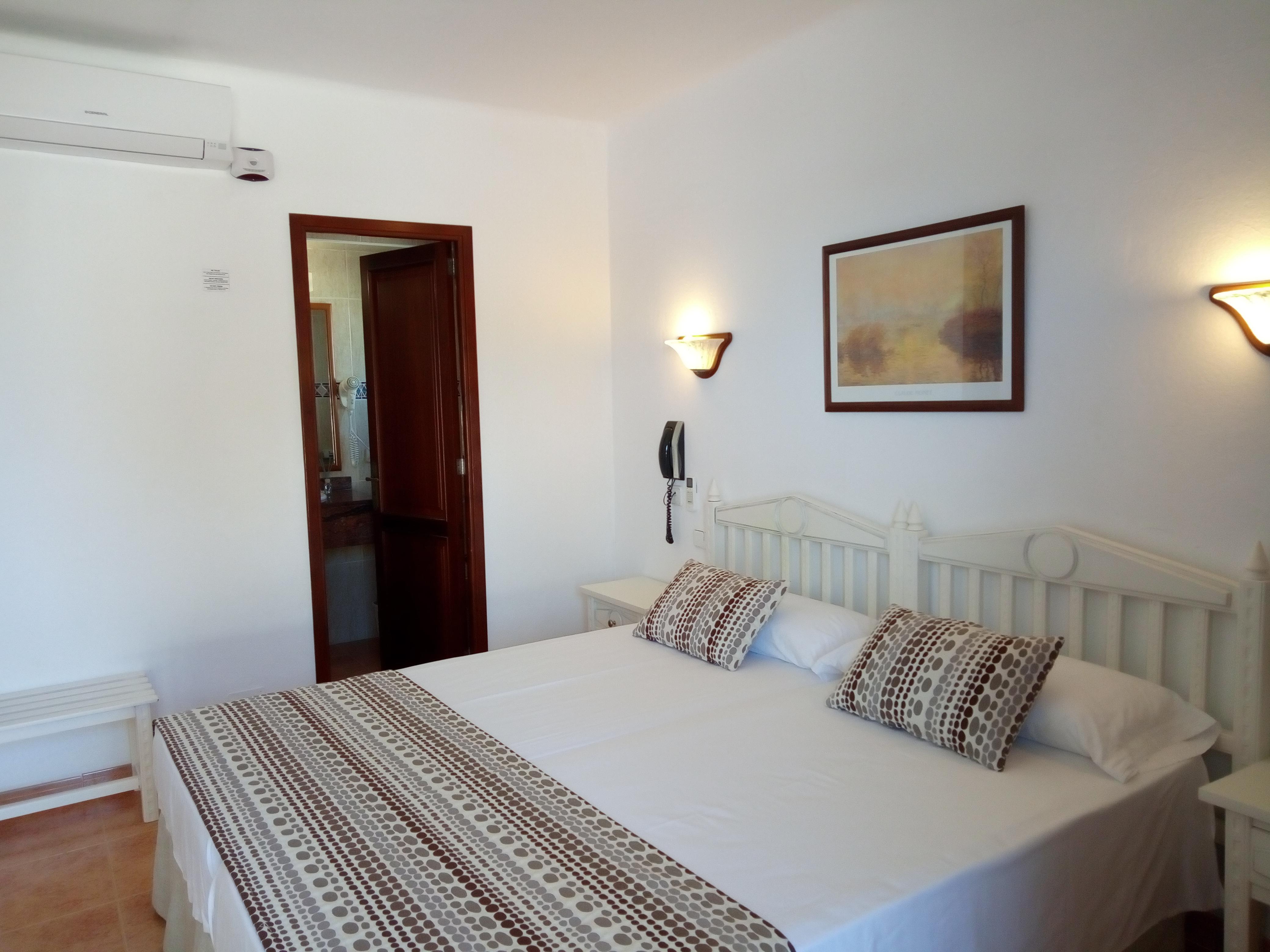 Hotel Ses Puntetes Cala d'Or  Ngoại thất bức ảnh