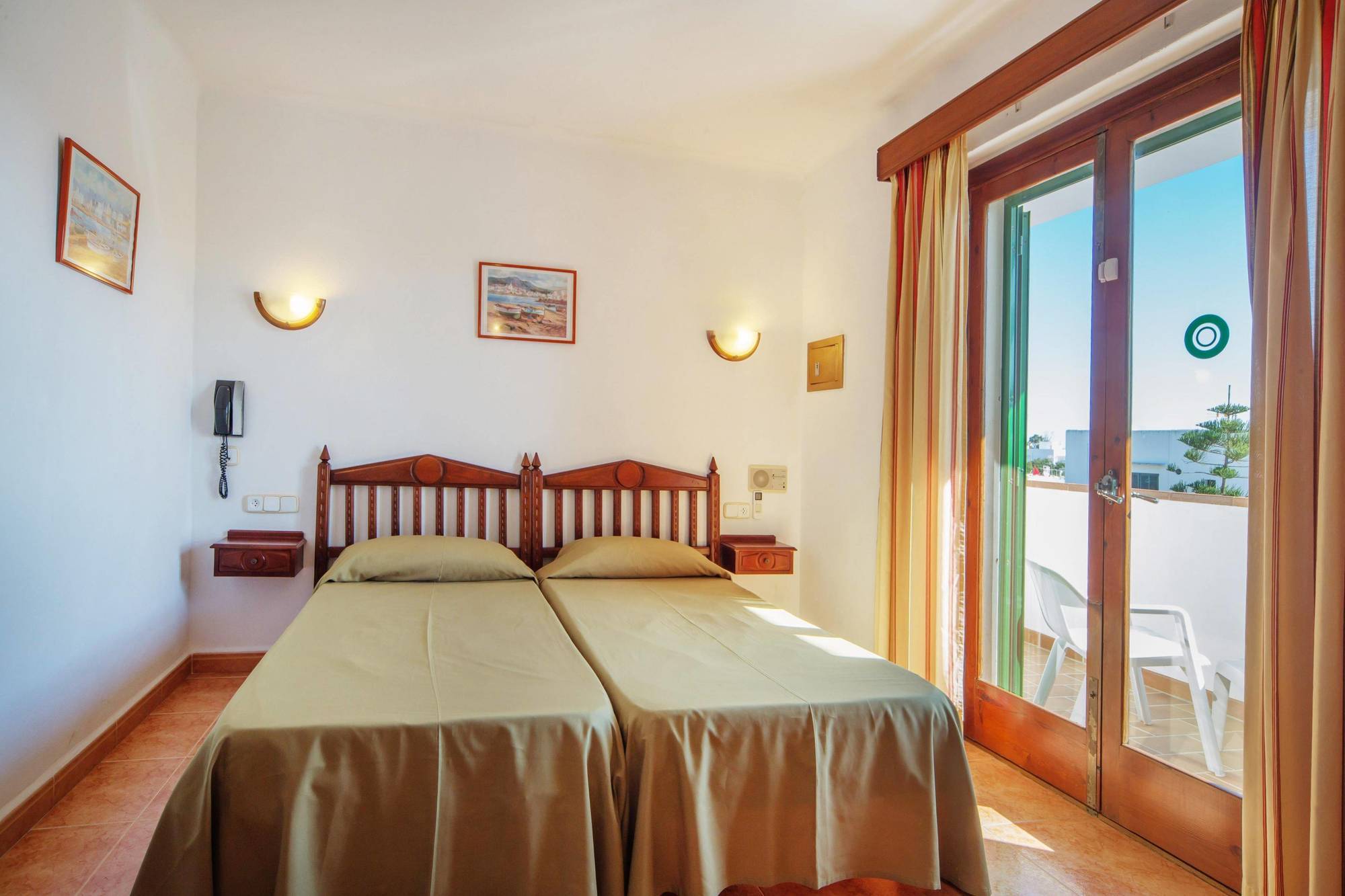 Hotel Ses Puntetes Cala d'Or  Ngoại thất bức ảnh
